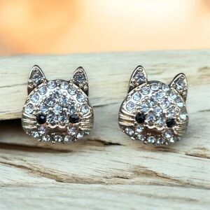 Cute Crystal Kitty Cat Gold Tone Pierced Earrings Studs
